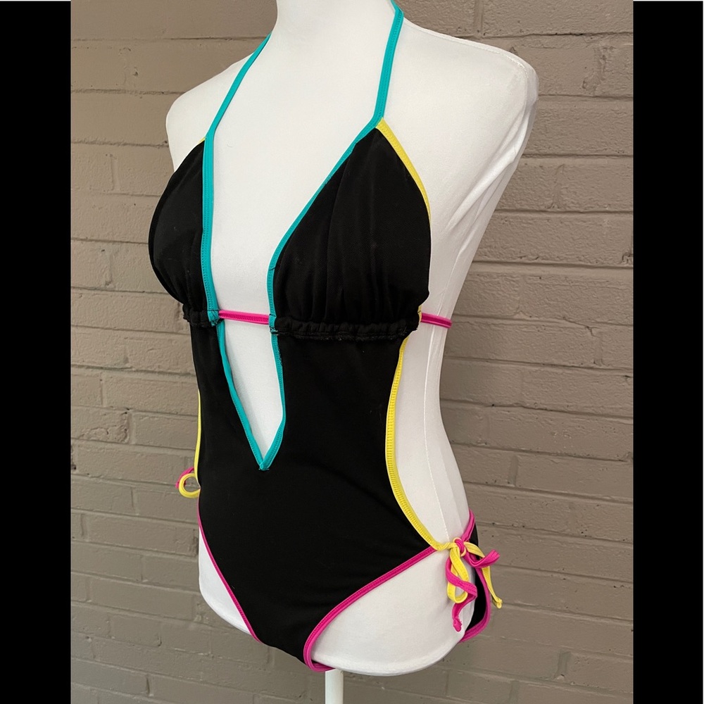 Twenty one Black cutout swimsuit M